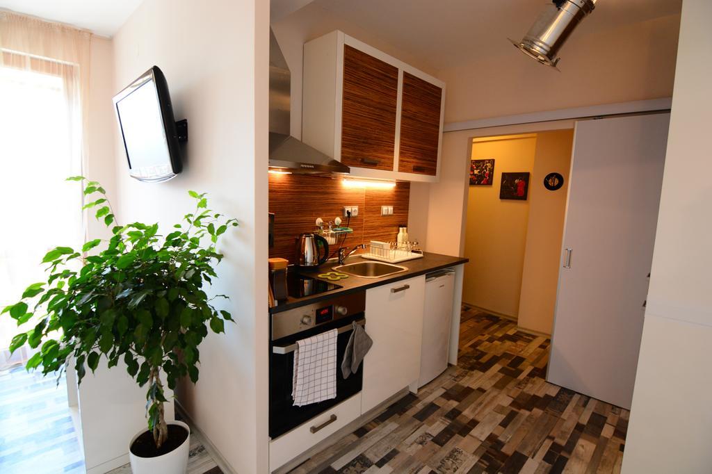 Jazzy Sofia Downtown Apartment Esterno foto